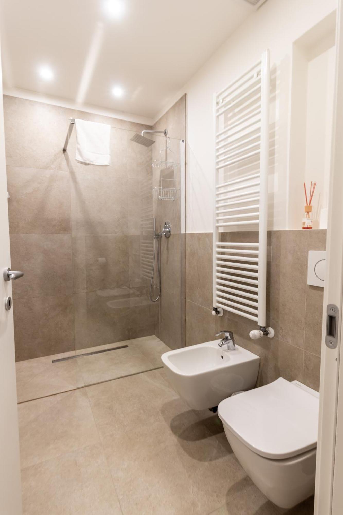 Getthekey Barberia Apartment 博洛尼亚 外观 照片